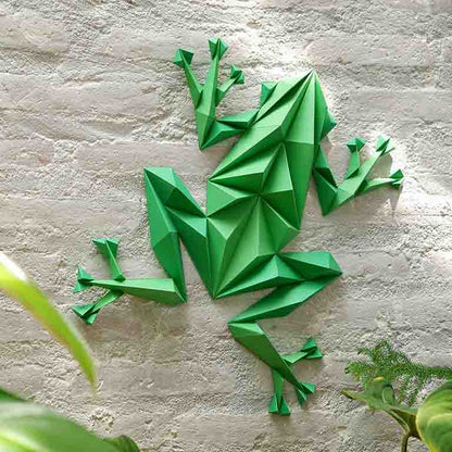 Frog Wall Art for Home Decor (DIY Papercraft)