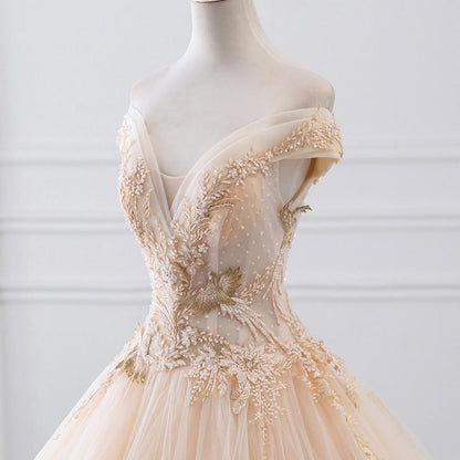 Luxury Sparkly Beading Pearls Wedding Gown