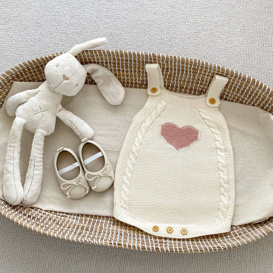 Baby Girl New Autumn Heart Front Design Camisole Knitted Vest One