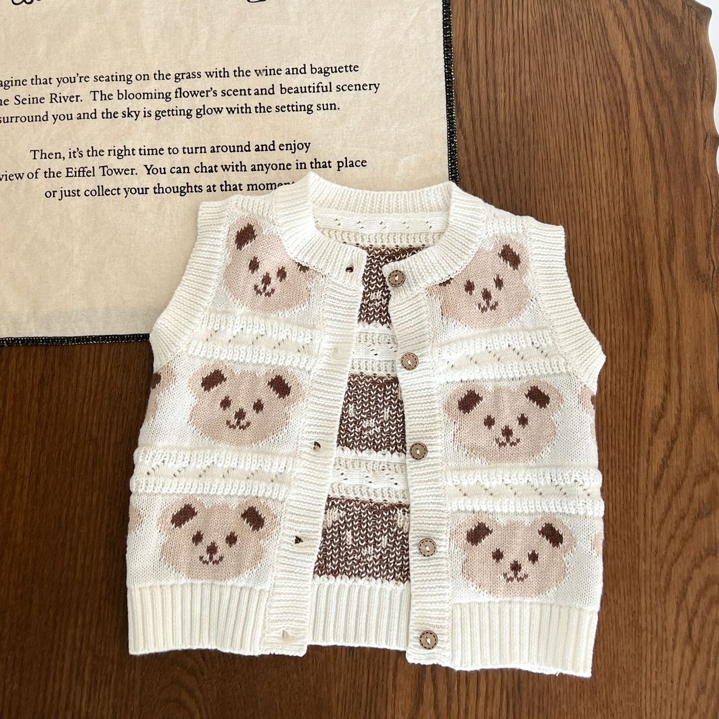 Baby Bear Pattern Single Breasted Design Vest Knit Cardigan