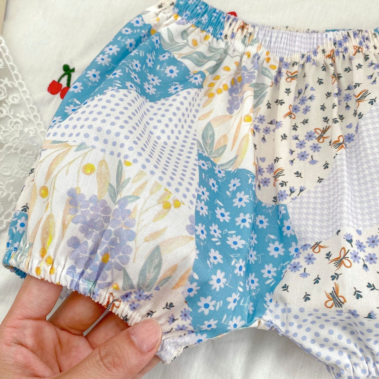 Baby Floral Pattern Patchwork Sling Tops With Shorts Sets