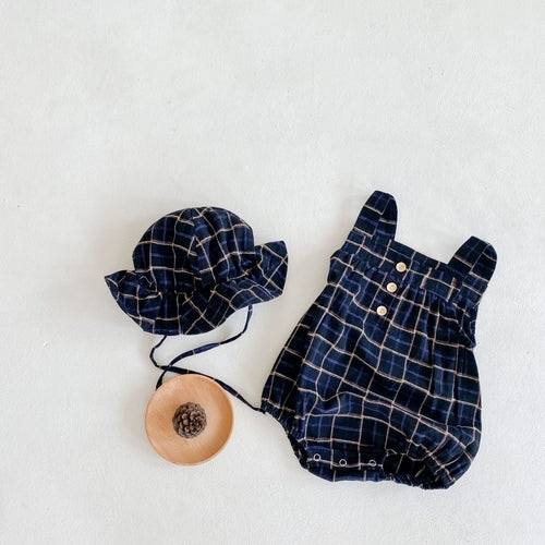 laid Pattern Sleeveless Onesies With Hat