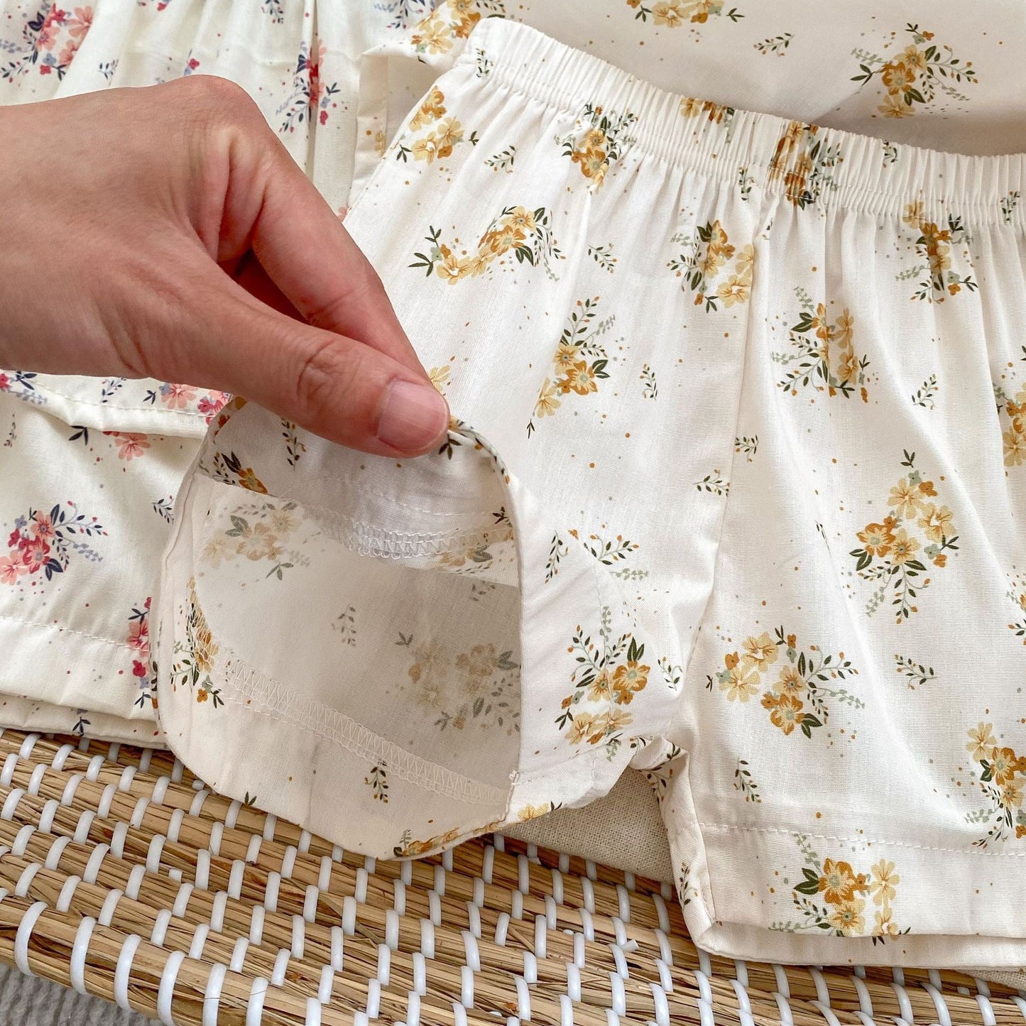 Baby Girl Flower Pattern Sling Tops With Shorts Sets