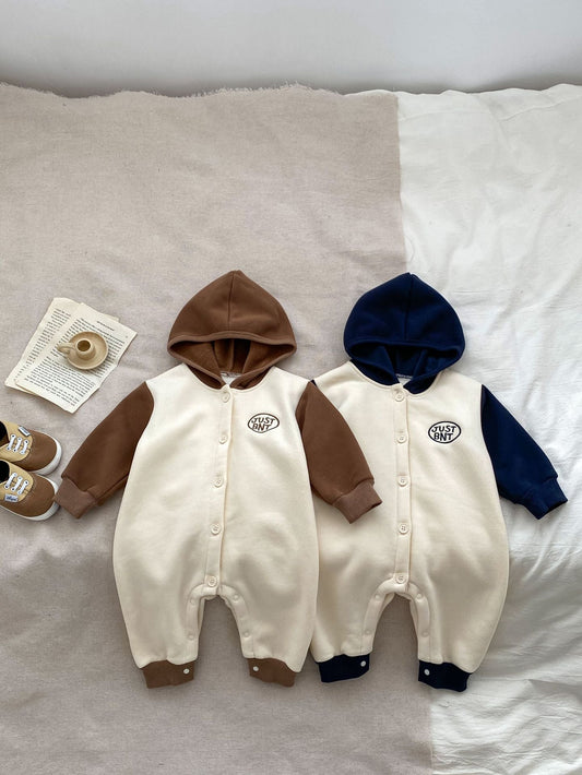 New Winter Baby Boy V-Collars Buttons Wiht Hat Long Sleeve Romper