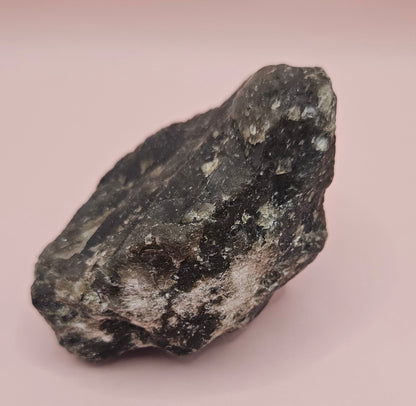 Madagascar Labradorite Rough 270g – Natural Raw Crystal with Subtle Flash, Unique Healing Stone, Collector’s Mineral Specimen