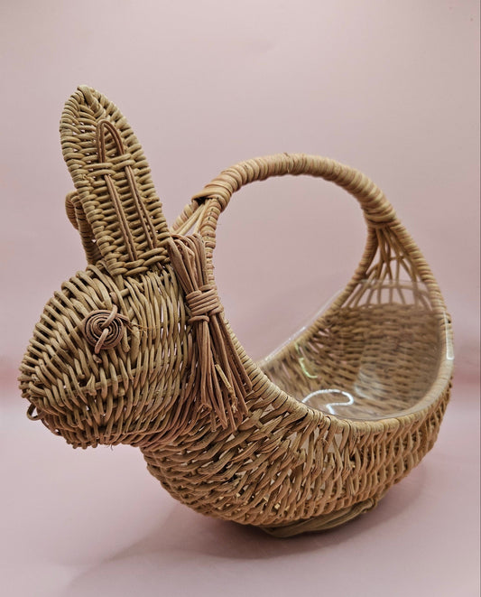 Vintage Wicker Bunny Basket – Handwoven Animal-Shaped Easter or Display Basket 10.5x5.5x8.25