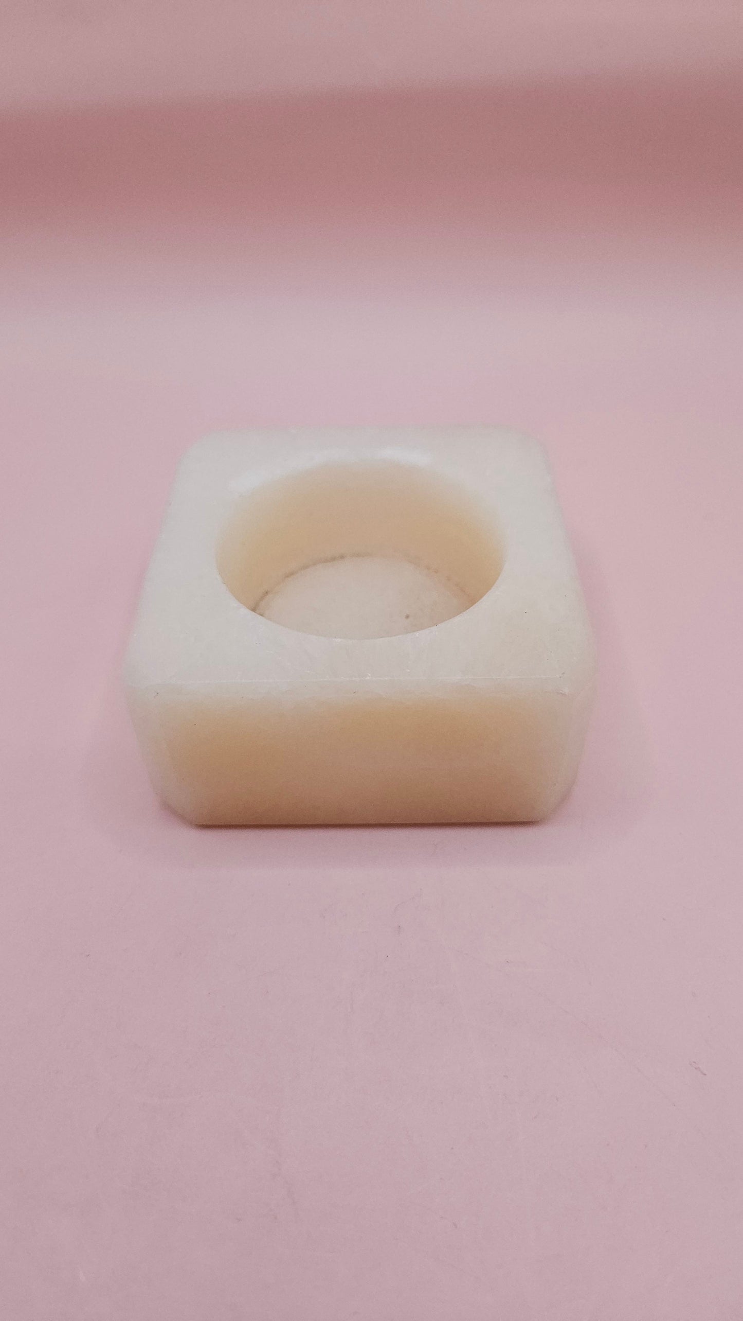 Ivory Onyx Tealight Holder – 2.4x1.1"