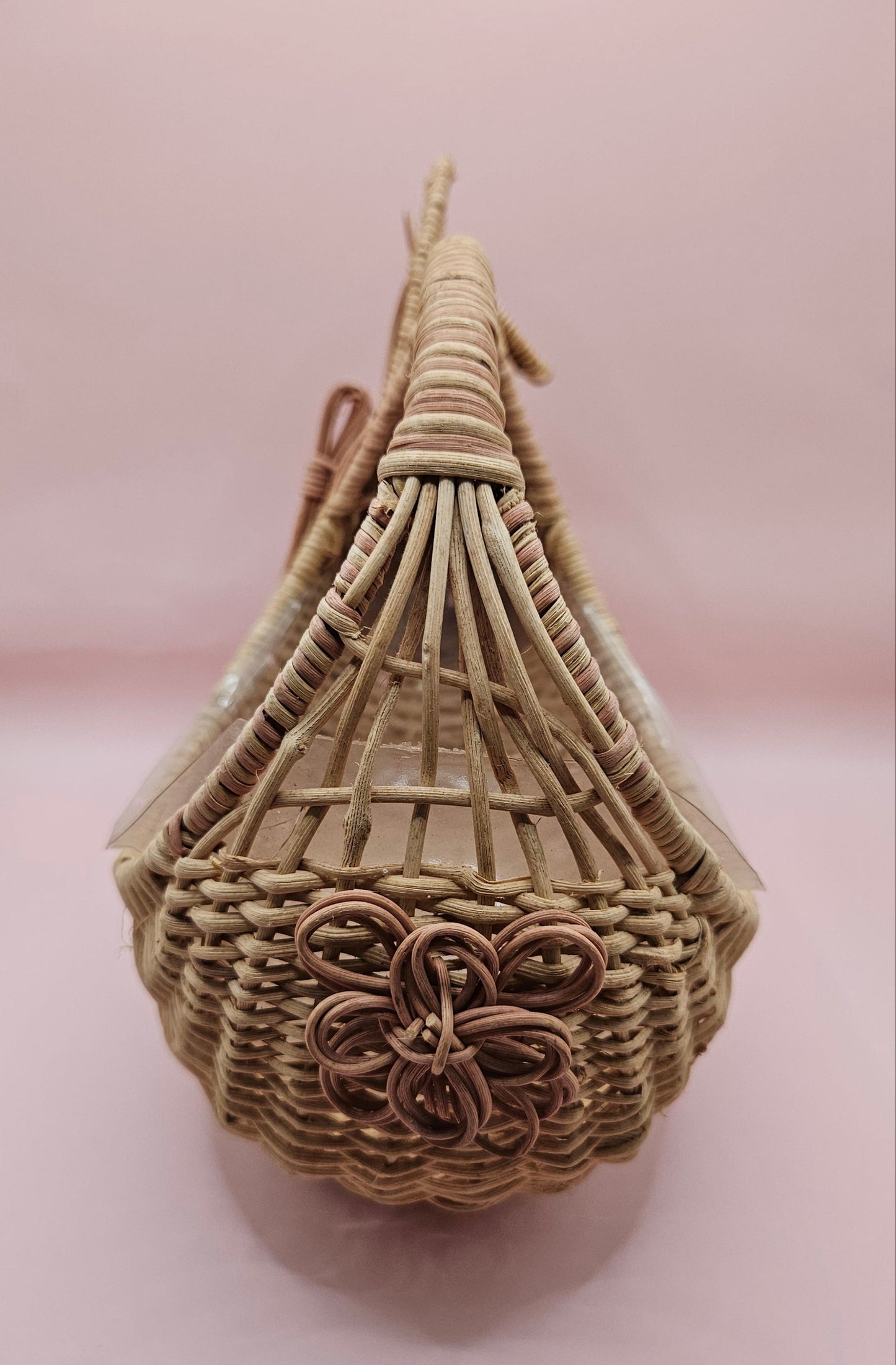 Vintage Wicker Bunny Basket – Handwoven Animal-Shaped Easter or Display Basket 10.5x5.5x8.25