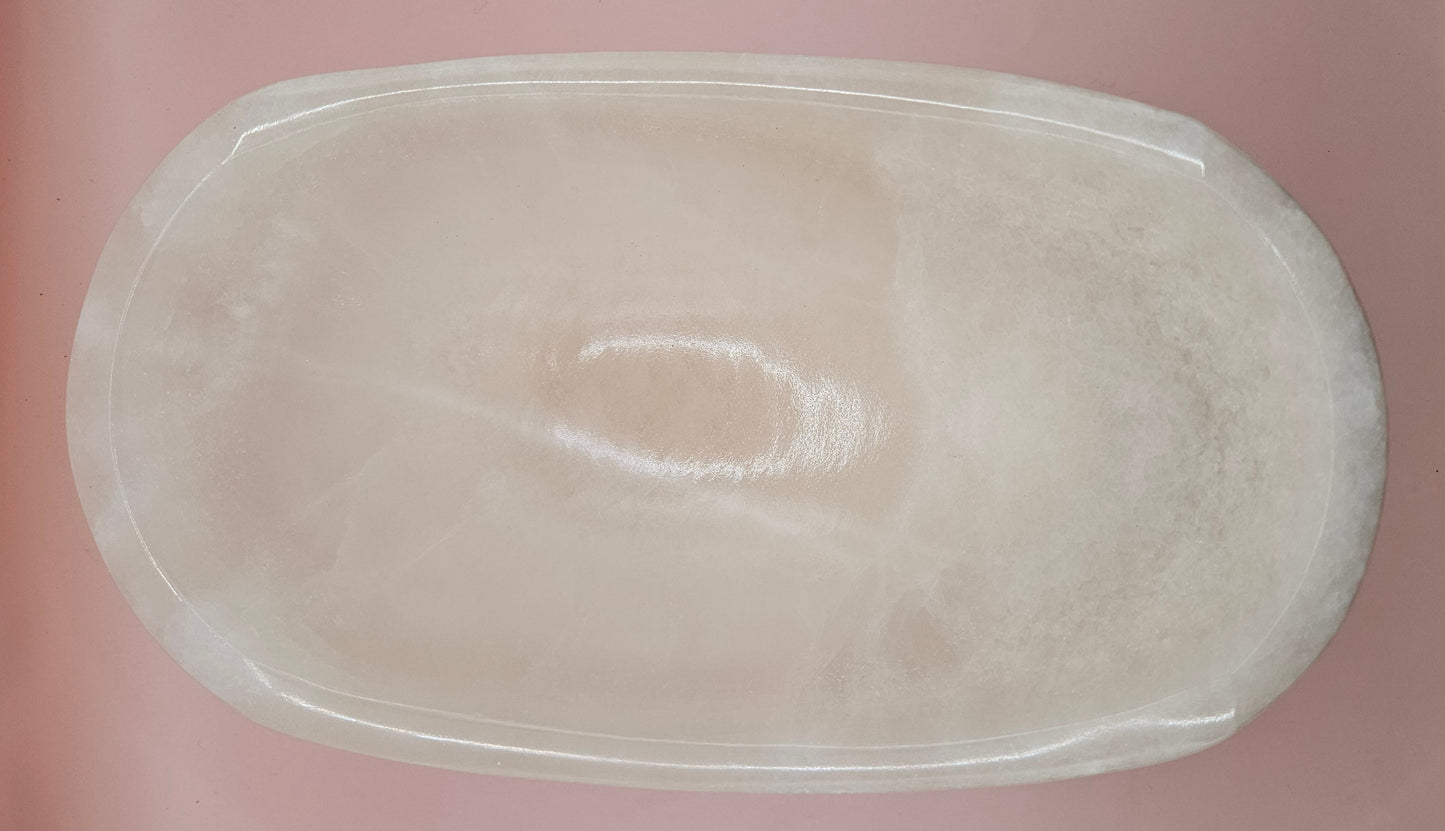 Polished White Onyx Bowl – Small Hand-Carved Decorative Vessel – 9.75"