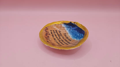 Handmade “Footprints” Poem Decorative Shell – Inspirational Beach Keepsake