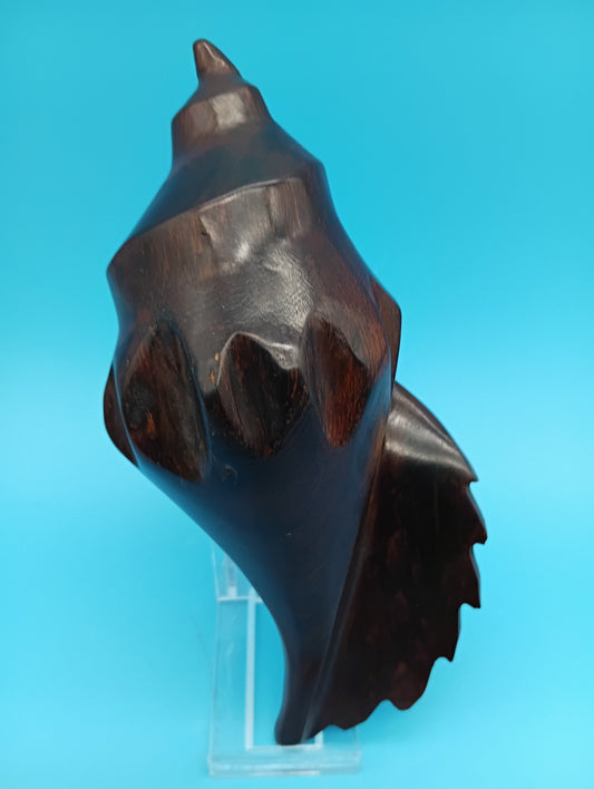 Ironwood Carved Conch Shell – 6.5" Coastal Decor Accent