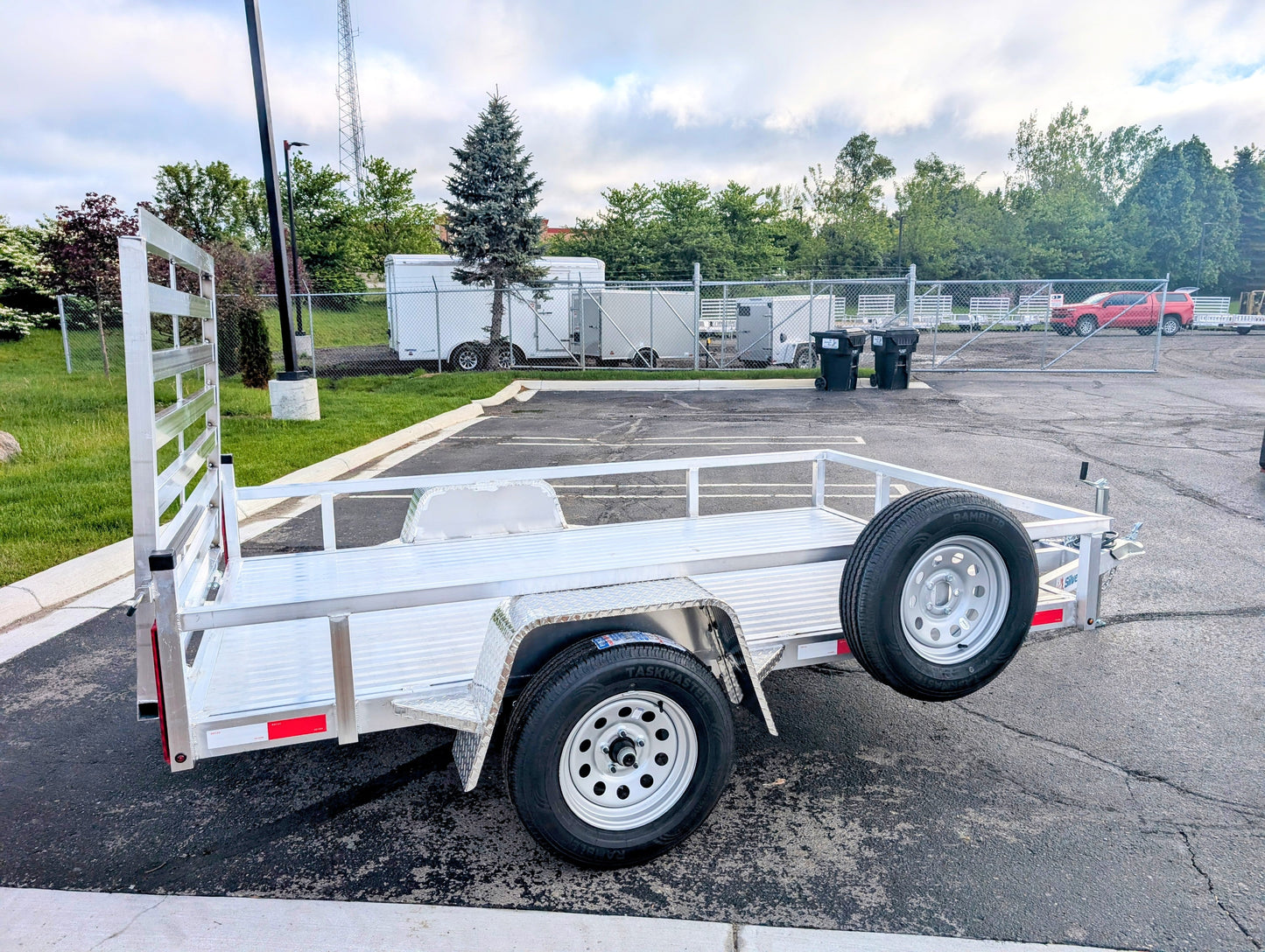 Silver Ox 6x10 Single Axle Aluminum Utility Trailer with Aluminum Deck
