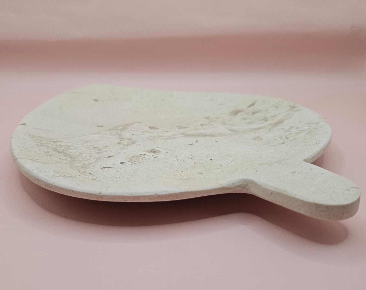 Leaf-Shaped Marble Shallow Dish – 10" x 7.5" Fossil Stone Catchall Tray