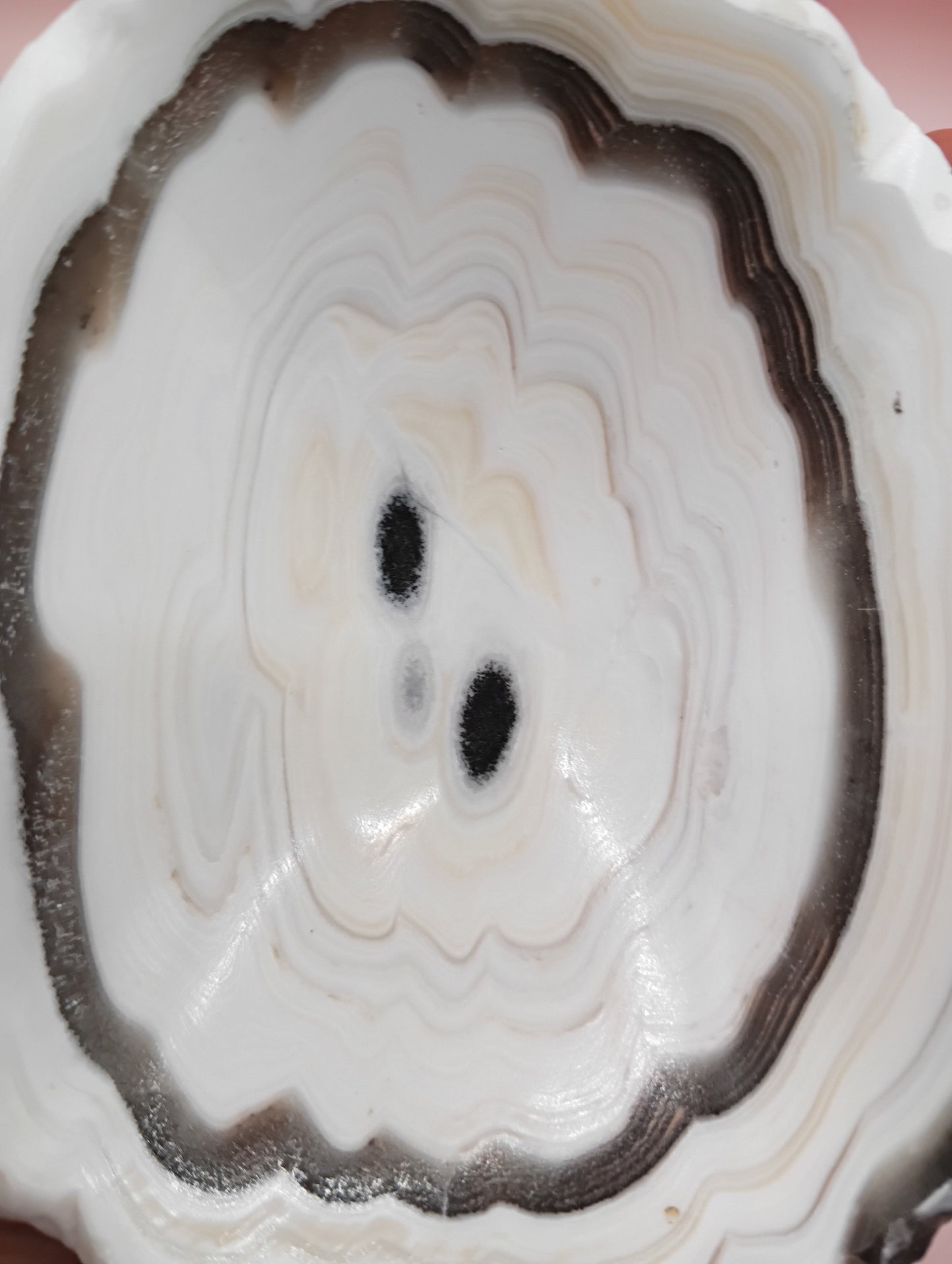 Onyx Slice Bowl – Natural Stone Display Dish