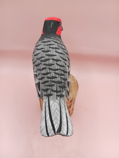 Red Songbird on Stump Wooden Decor – 5.5" Nature-Inspired Accent Piece