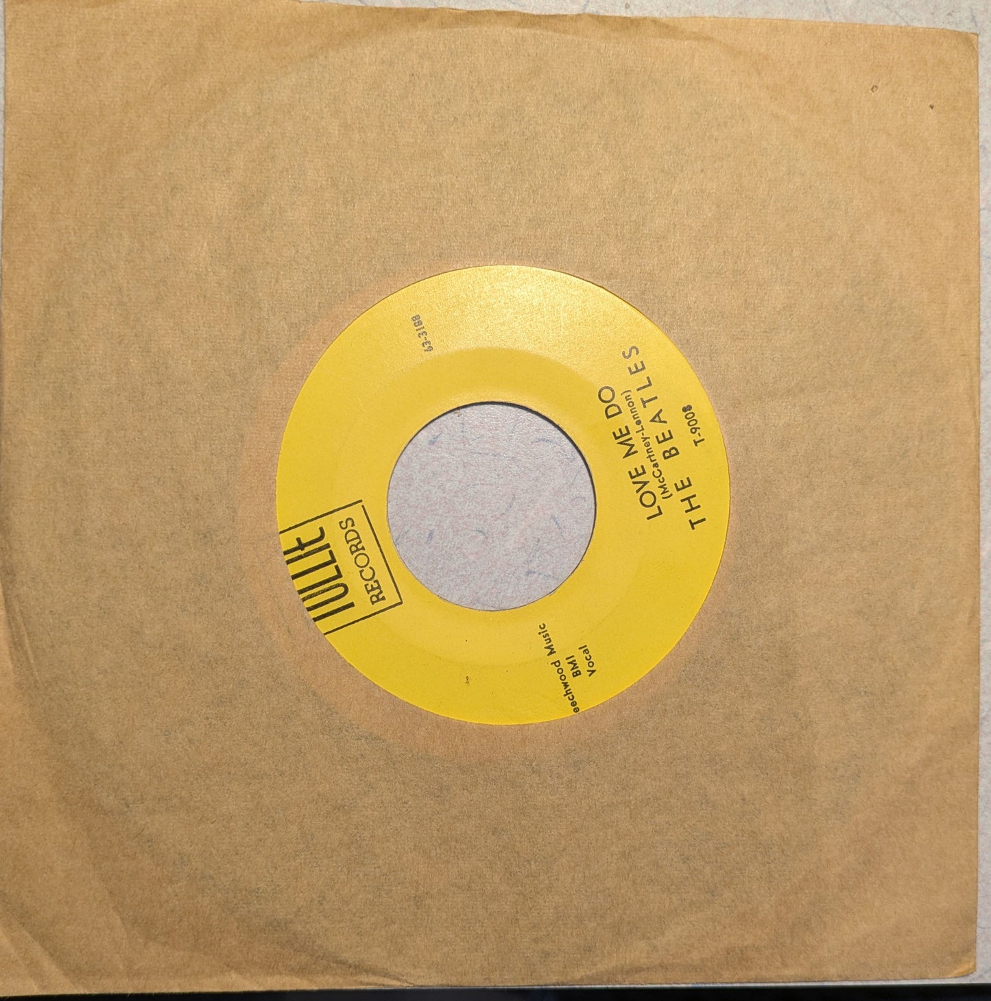 Love Me Do (7" VINYL) | Excellent+ (EX+) Generic