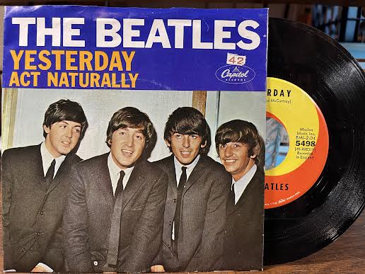 Yesterday / Act Naturally (7" VINYL) | Excellent (EX) Excellent+ (EX+)