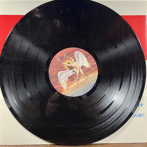 Pictures At Eleven (VINYL) | Near Mint- (NM-) Near Mint- (NM-)