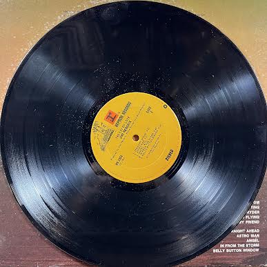 The Cry Of Love (VINYL) | Very Good Plus Plus (VG++) Very Good Plus Plus (VG++)