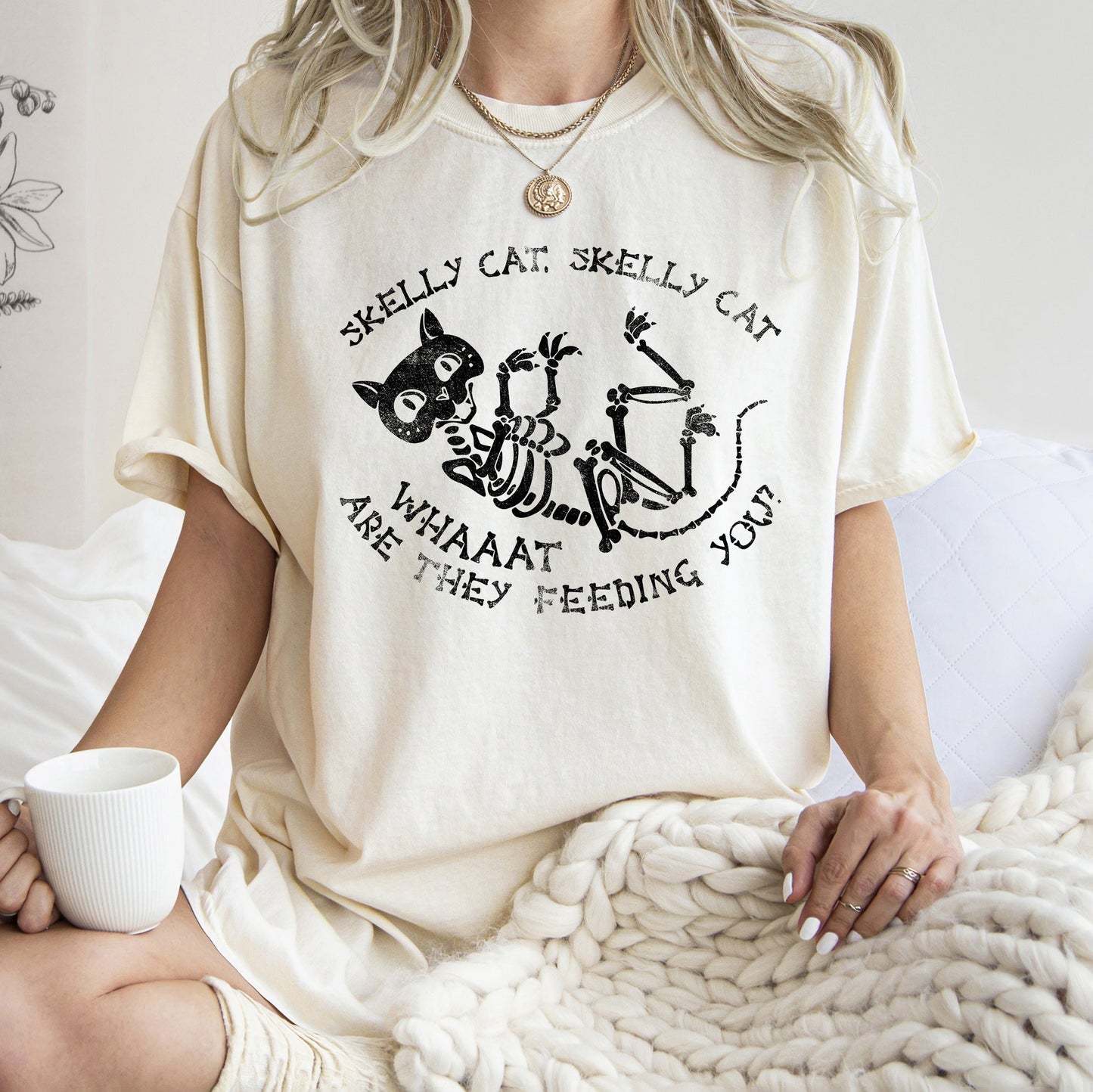 Skelly Cat Retro Halloween Comfort Colors Tshirt