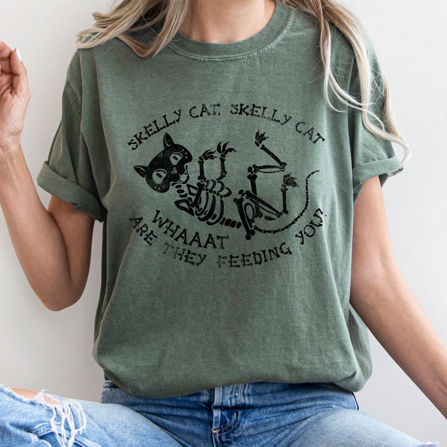 Skelly Cat Retro Halloween Comfort Colors Tshirt