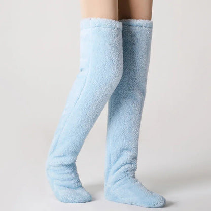 Over-Knee Fuzzy Warmth You’ll Love 🧦❄️