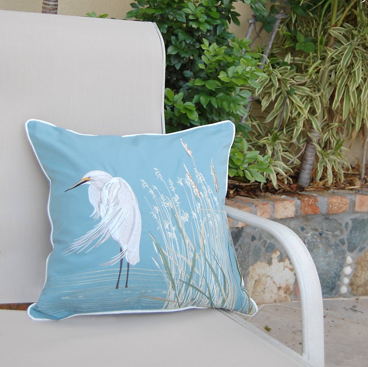 Snowy White Egret Indoor/Outdoor Throw Pillow
