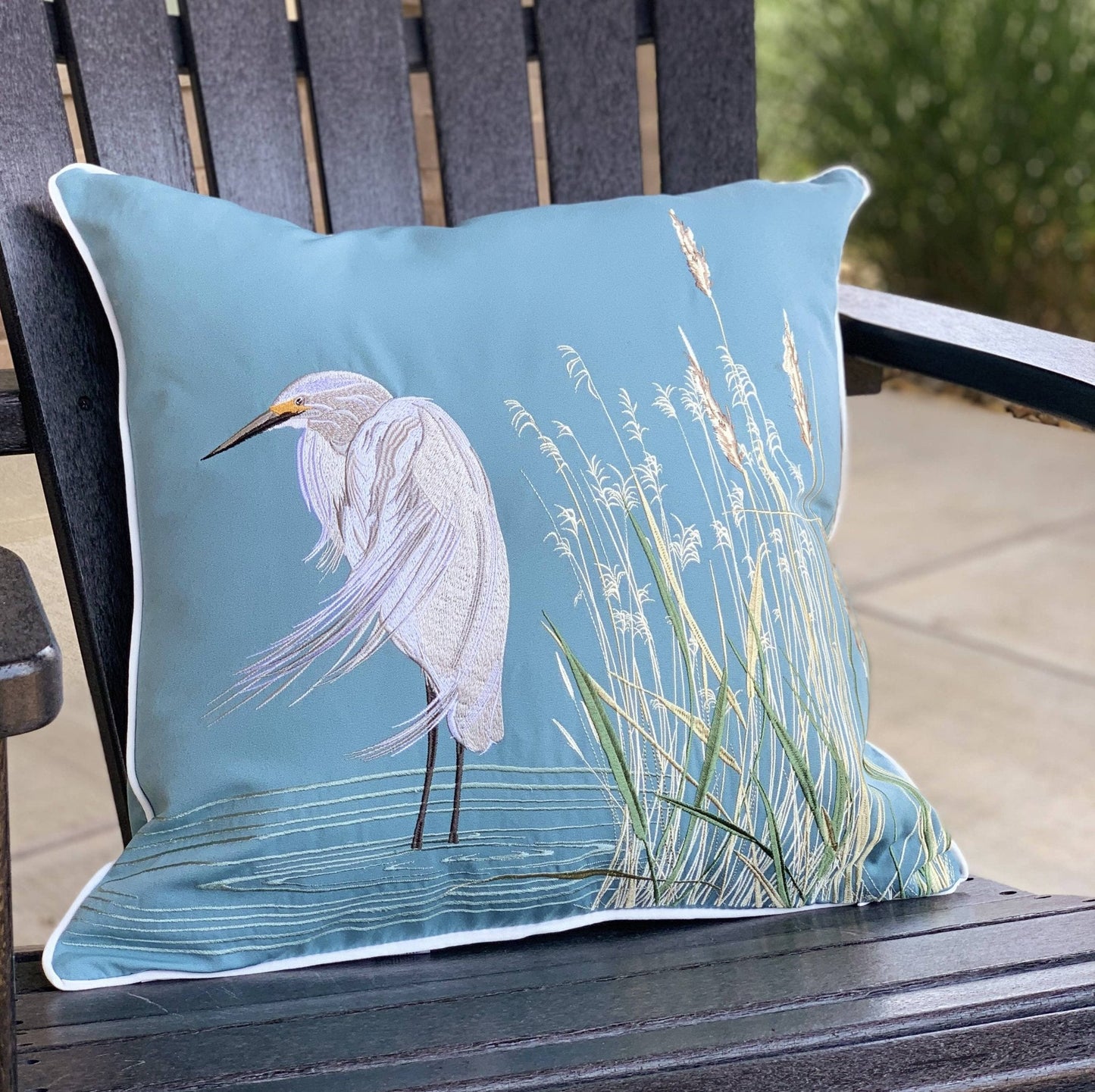 Snowy White Egret Indoor/Outdoor Throw Pillow