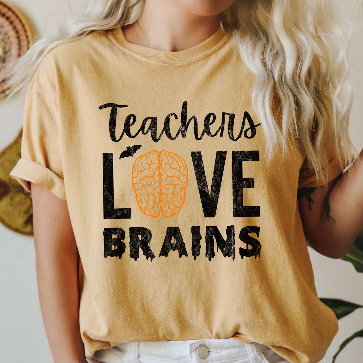 Teachers Love Brains Retro Halloween Comfort Colors Tshirt