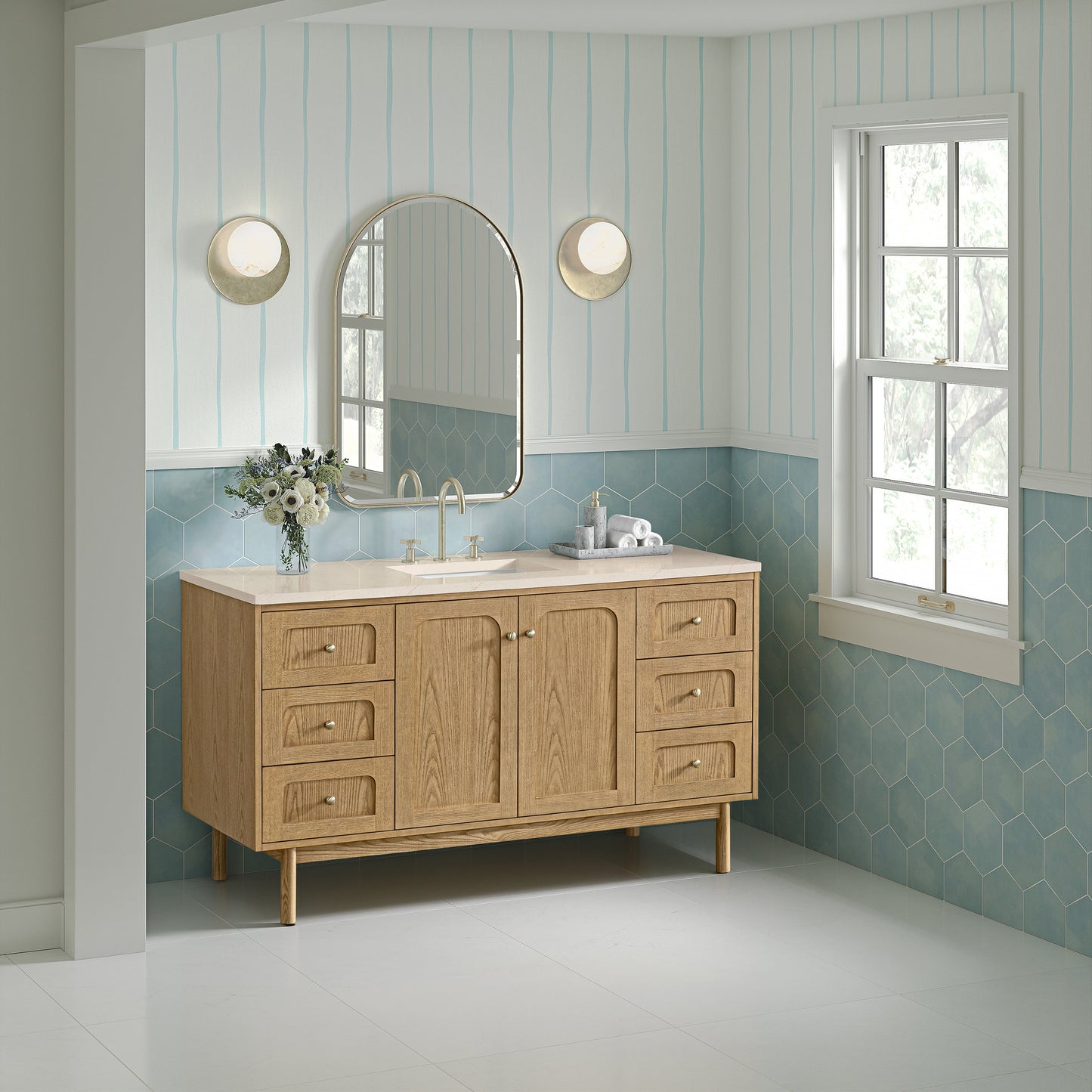 Laurent 60" Single Vanity, Light Natural Oak