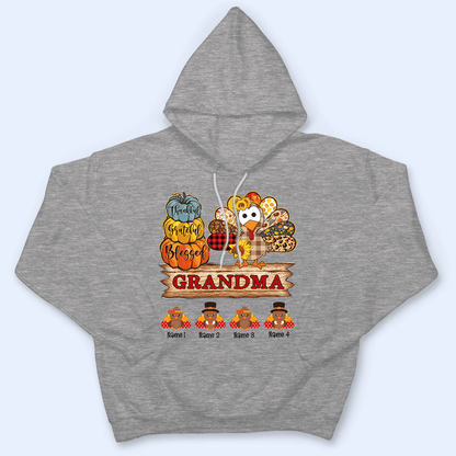 Thankful Grateful Blessed Grandma - Personalized Custom T Shirt - Thanksgiving, Birthday, Loving, Funny Gift for Grandma/Nana/Mimi, Mom, Wife, Grandparent