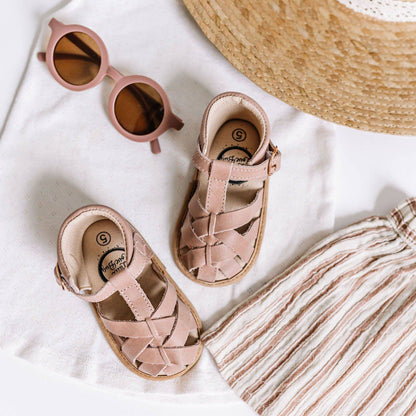 The Closed Toe Sandal