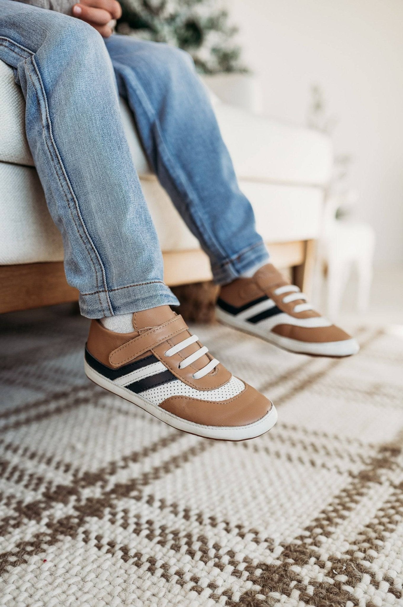 The Henry Low Top