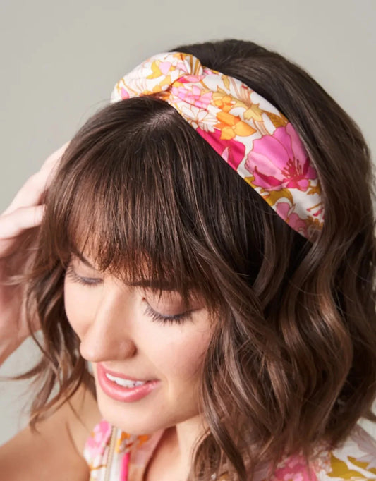 Twisted Headband Heyward's Rate Daisies