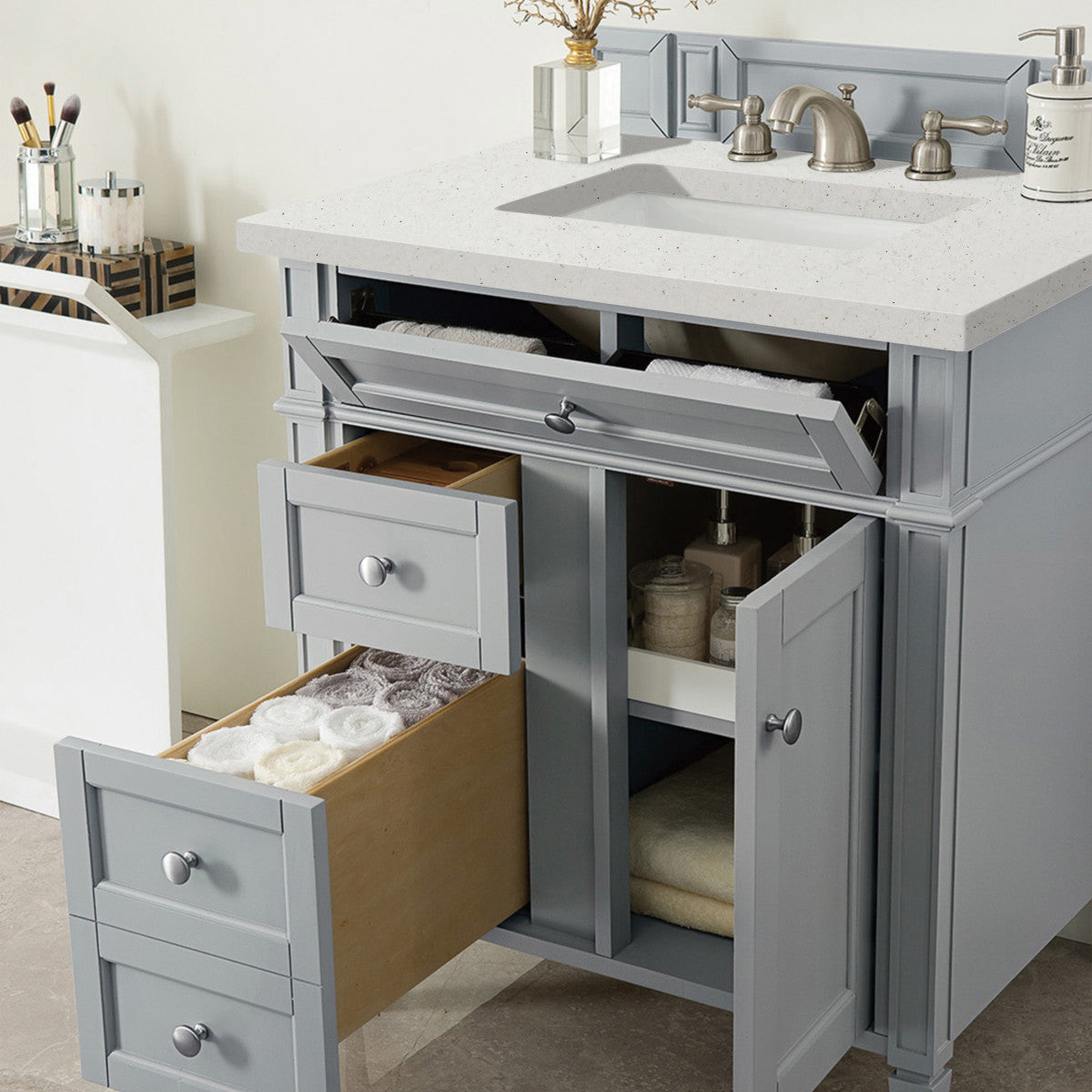 Brittany 30" Single Vanity Cabinet