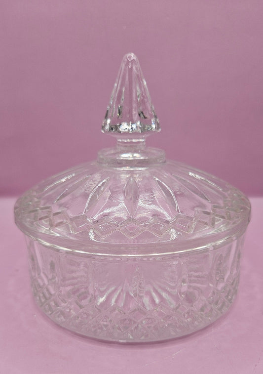 Vintage Clear Glass Candy Dish with Lid – Elegant Cut Glass Trinket Box (6"x6")