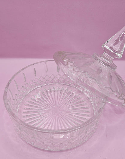 Vintage Clear Glass Candy Dish with Lid – Elegant Cut Glass Trinket Box (6"x6")