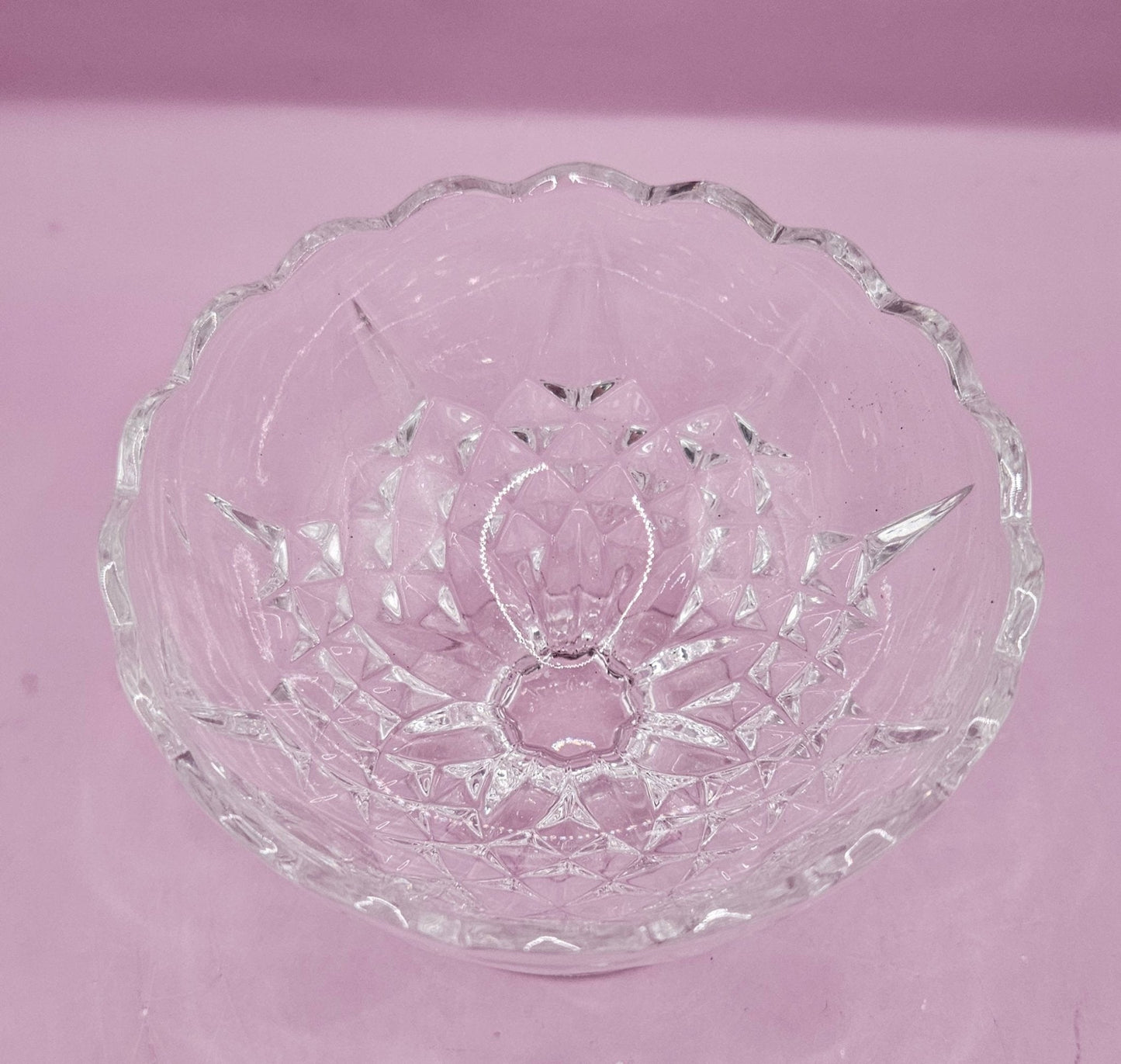 Vintage Crystal Pedestal Candy Dish with Lid – 6.5" x 4" – Elegant Cut Glass