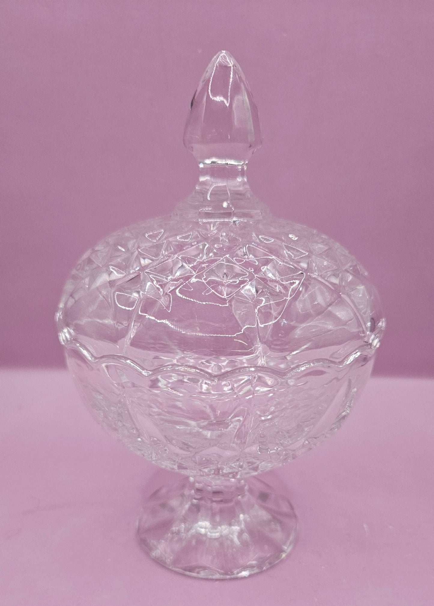 Vintage Crystal Pedestal Candy Dish with Lid – 6.5" x 4" – Elegant Cut Glass