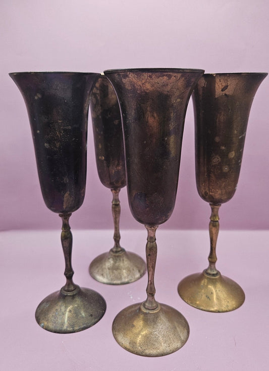 Vintage International Silver Co. India Goblet Set – Set of 4 Silver-Plated Chalices