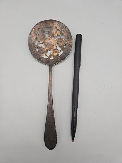 Vintage International Silver Co. Original Rogers Slotted Serving Spoon – 7.5"x3.75"