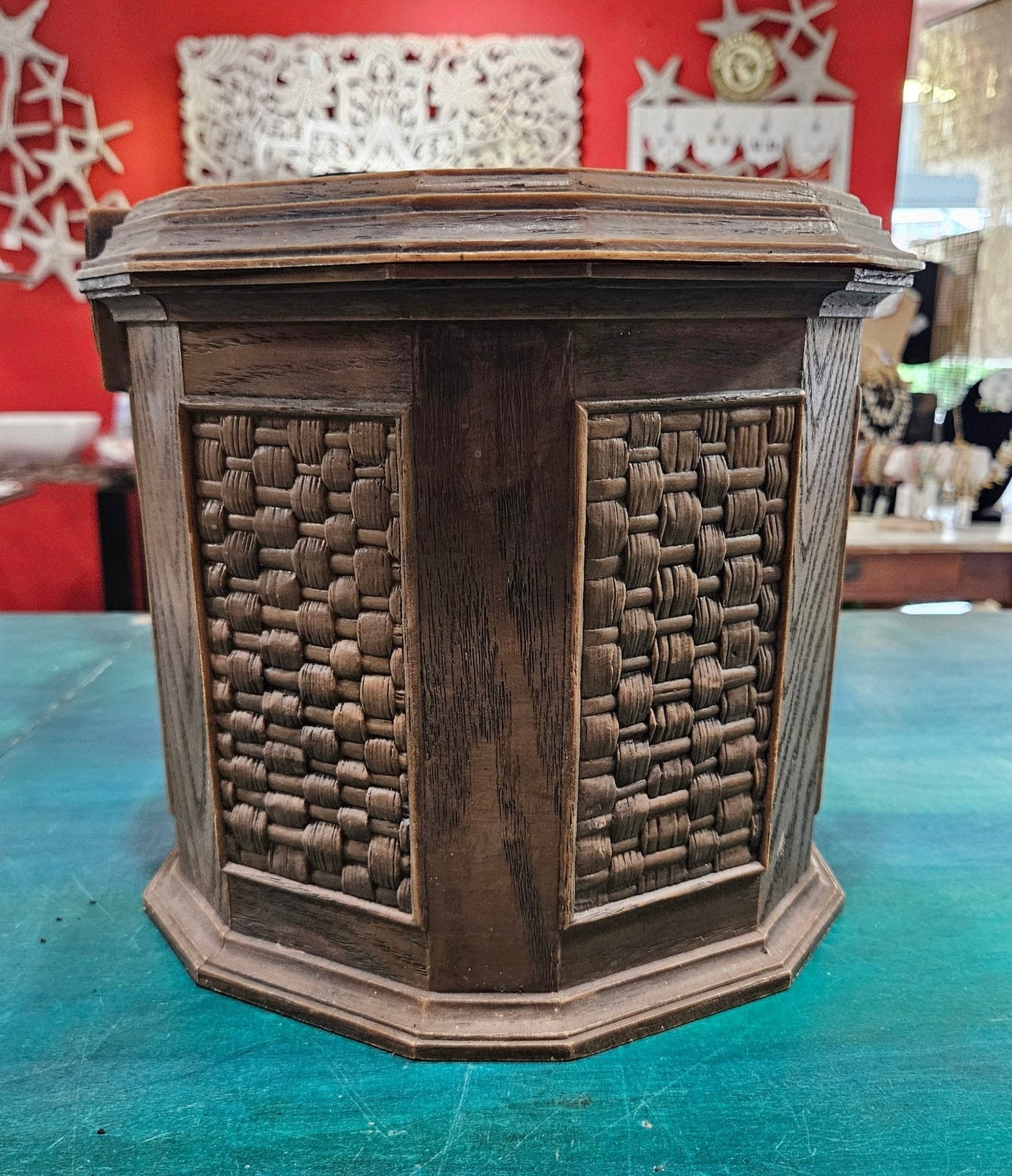 Vintage Lerner Plastic Sewing Box – 1970s-1980s Storage Chest – 15.5" x 8.75" x 10.25"