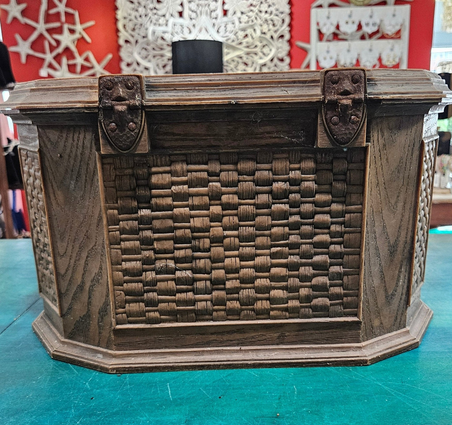 Vintage Lerner Plastic Sewing Box – 1970s-1980s Storage Chest – 15.5" x 8.75" x 10.25"