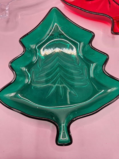 Vintage Set of Three Small Tree-Shaped Dishes (Hard Plastic)