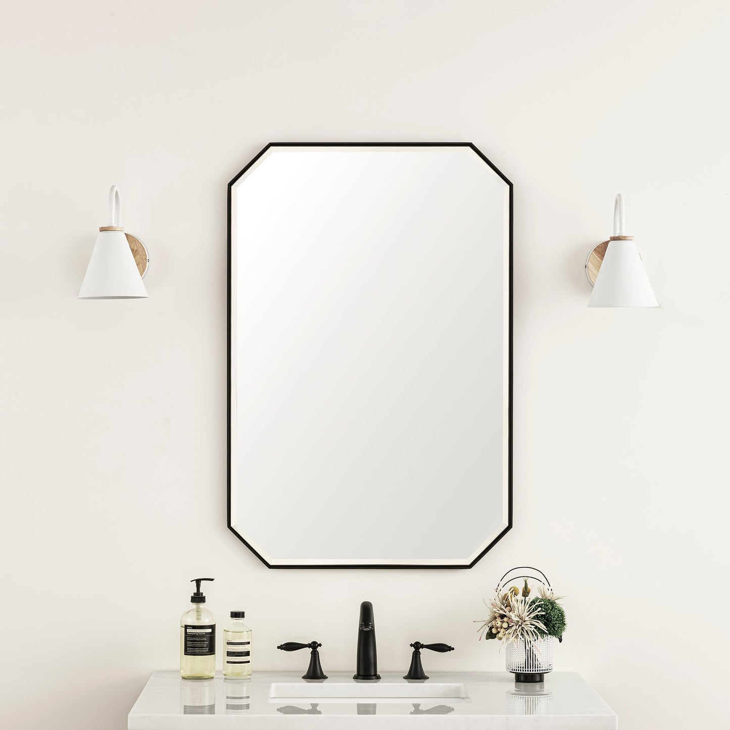 Rohe 24" Octagonal Mirror