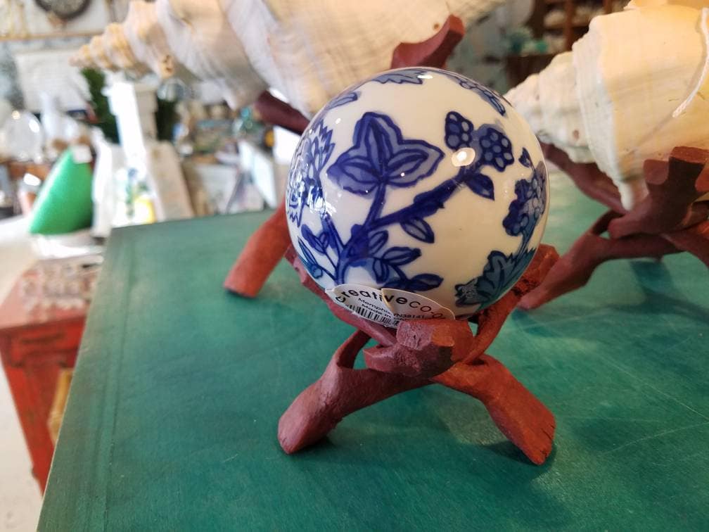 Wooden Display Stand- "Cobra Snake" for Shells, Rocks, Eggs